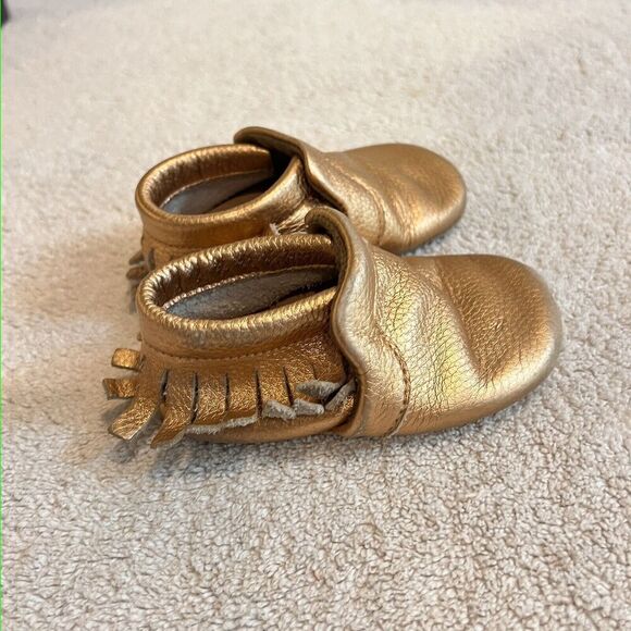 Lot Little Love Bug Leather Shoe 4 Baby Girl Floral Gymboree Sneakers Athletic 3 - Picture 9 of 16